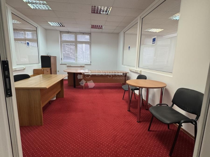 Uredski PP, 324 m2, prizemlje, atraktivna poslovna lokacija