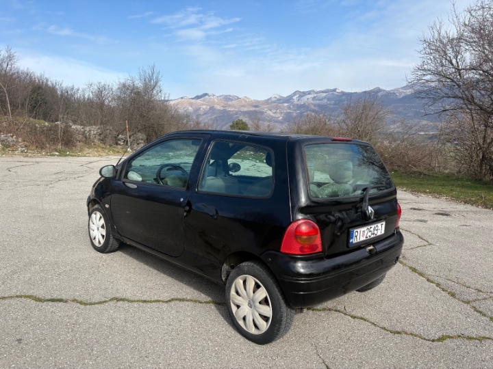 Renault Twingo, reg. do 12./26.