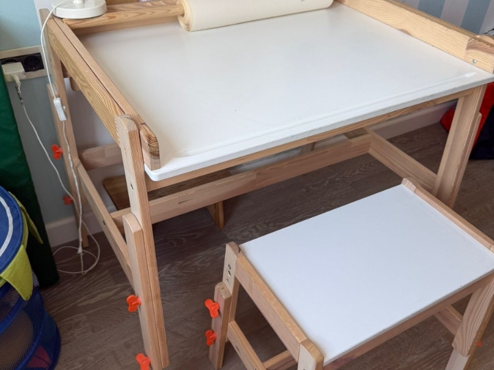 Ikea Flisat dječji stol i klupica