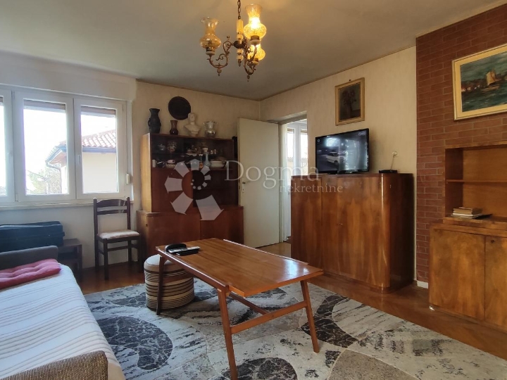 Pećine, 41 m2, top pozicija