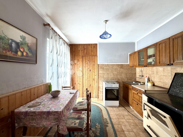 Gorski kotar, Sunger, samostojeća kuća