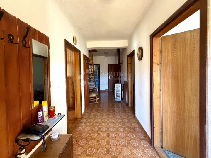 Gorski kotar, Sunger, samostojeća kuća