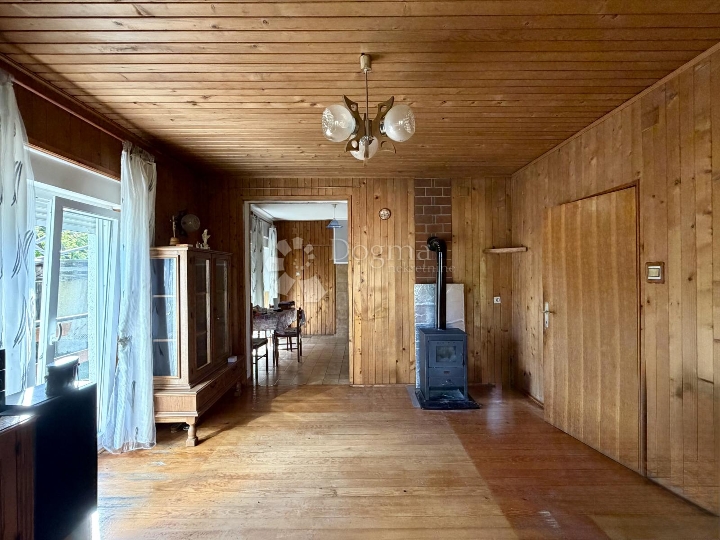 Gorski kotar, Sunger, samostojeća kuća