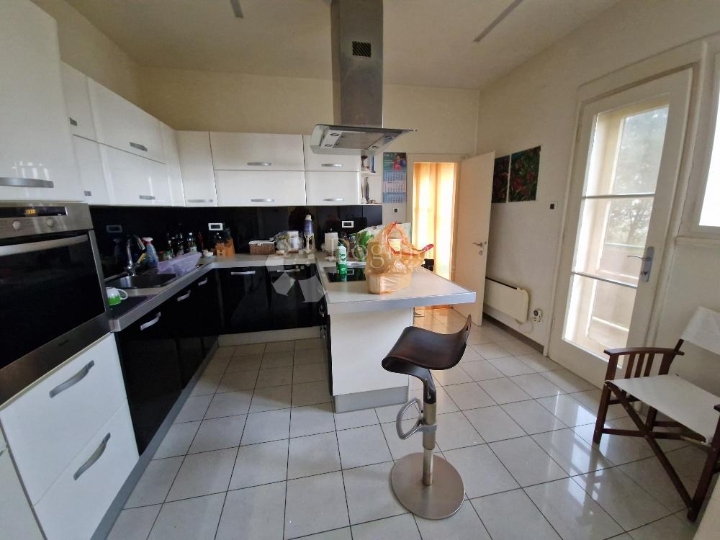 Raskoš na Pećinama