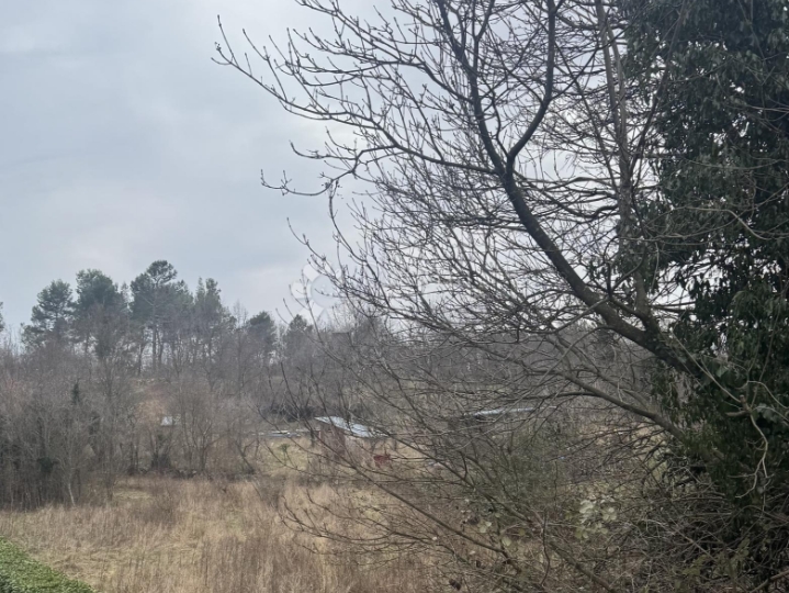 Prilika!! Drenova, građevinski teren