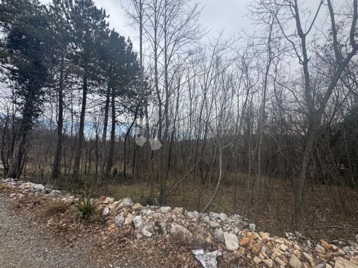 Prilika!! Drenova, građevinski teren