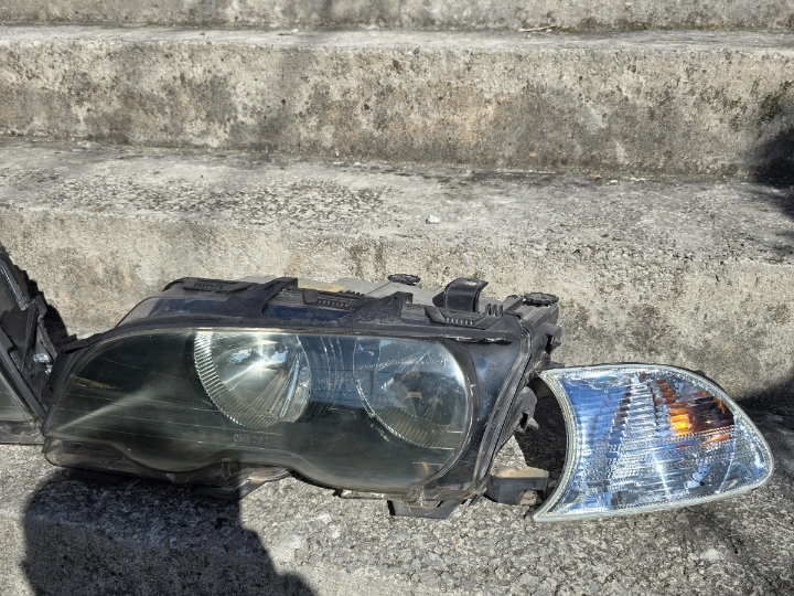 Farovi za BMW E46 coupe