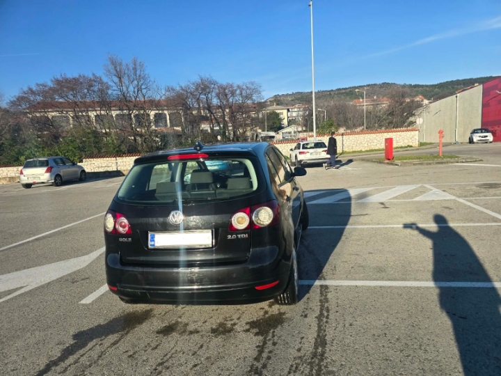 VW Golf plus 2.0 tdi, reg. do 3./27.