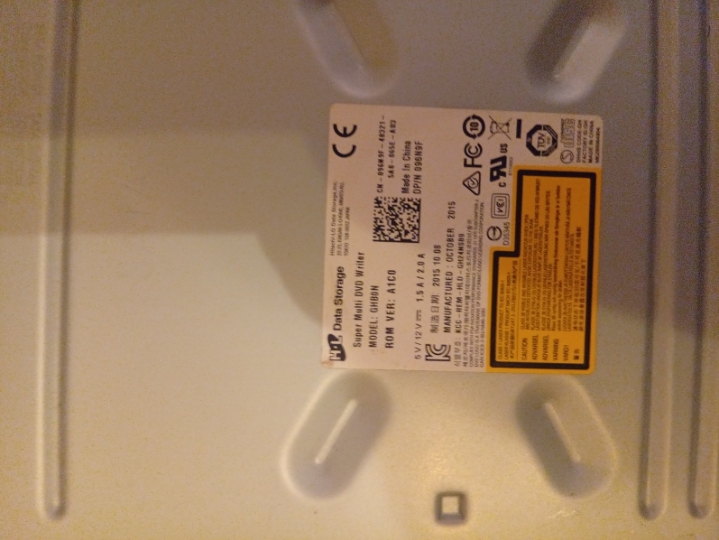 CD-DVD/DVD-RW čitači za PC i laptop