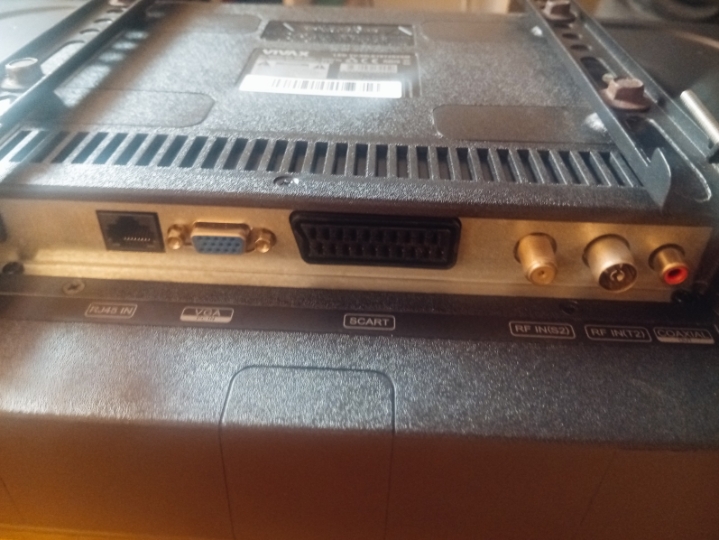 32" Vivax Smart TV WiFi