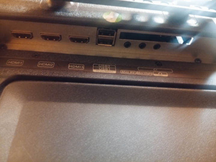 32" Vivax Smart TV WiFi