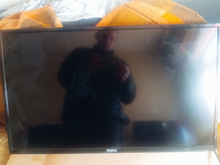 32" Vivax Smart TV WiFi