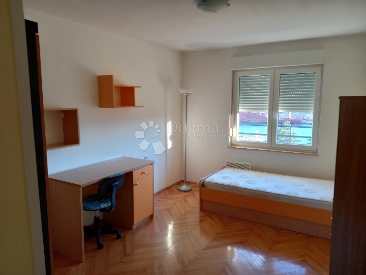 Odličan stan s pogledom na more, Kraljevica, 80 m od mora