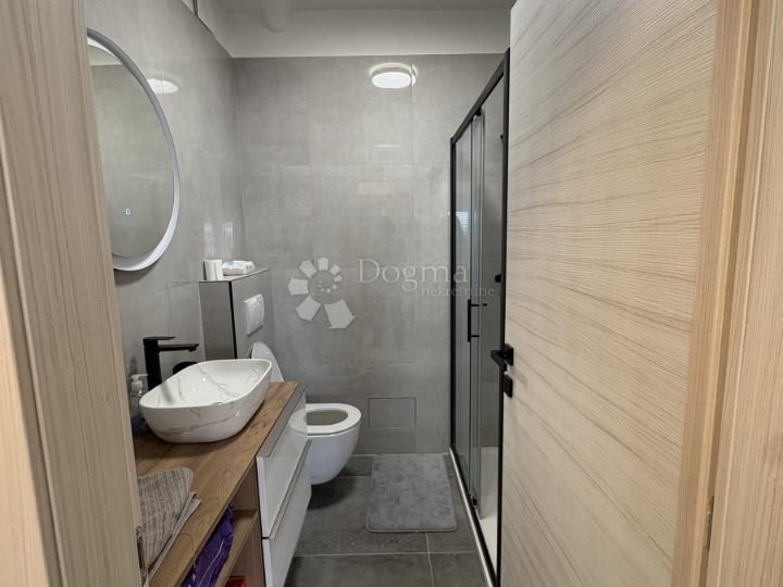 Jednosobni stan s otvorenim pogledom na more