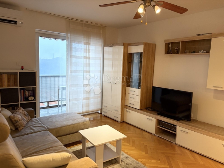 Moderno uređen 1S stan na Škurinjama