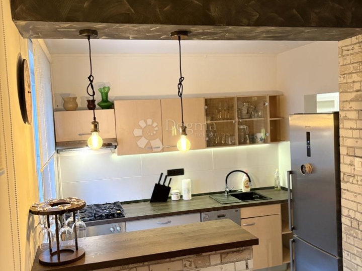 Moderno uređen 1S stan na Škurinjama