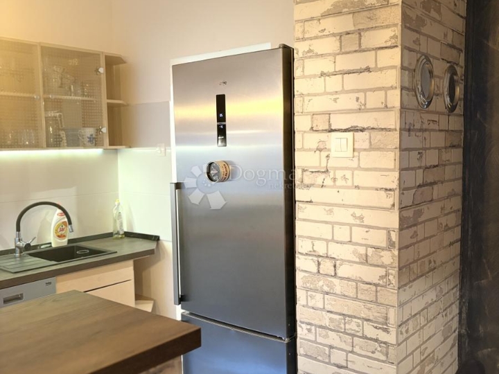 Moderno uređen 1S stan na Škurinjama