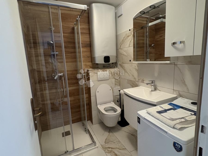 Moderno i vrhunski uređen stan za najam