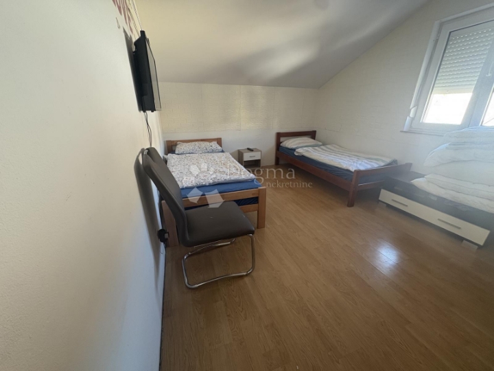 Dvosoban stan za najam radnika useljiv odmah