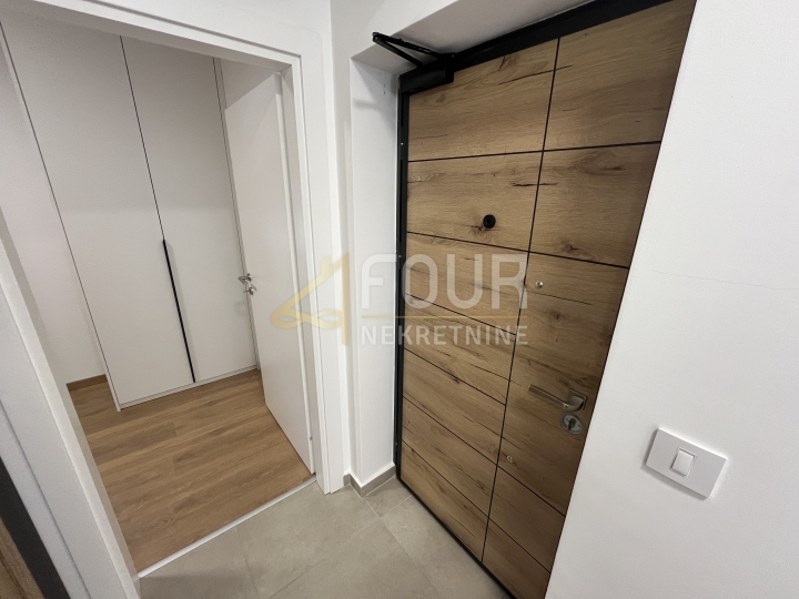 Istra, Plomin, 38.80m2, 1S+DB, terasa, pogled na more, parkirno mjesto