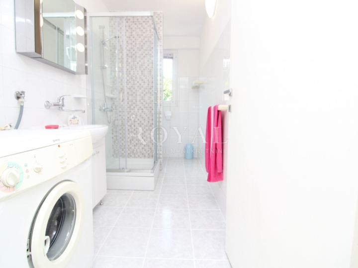 Opatija, moderno uređen stan - najam