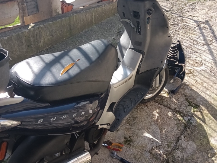 Kymco Super 9