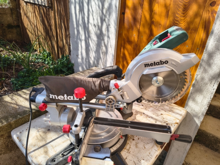Pila potezna Metabo