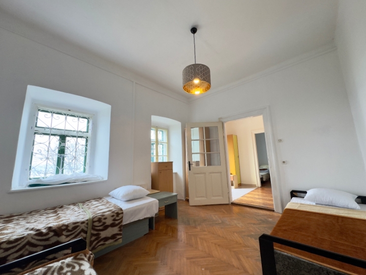 Iznajmljujem kuću za radnike