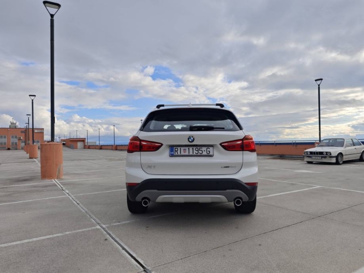 BMW X1 sDrive18d X Line 110 kW