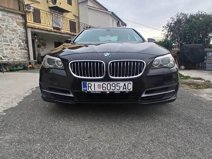 BMW 520 LCI