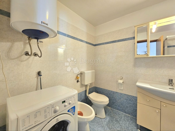 Umag, blizina centra, 1S + DB + parking