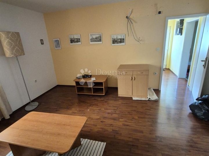 Obiteljska kuća, Senj