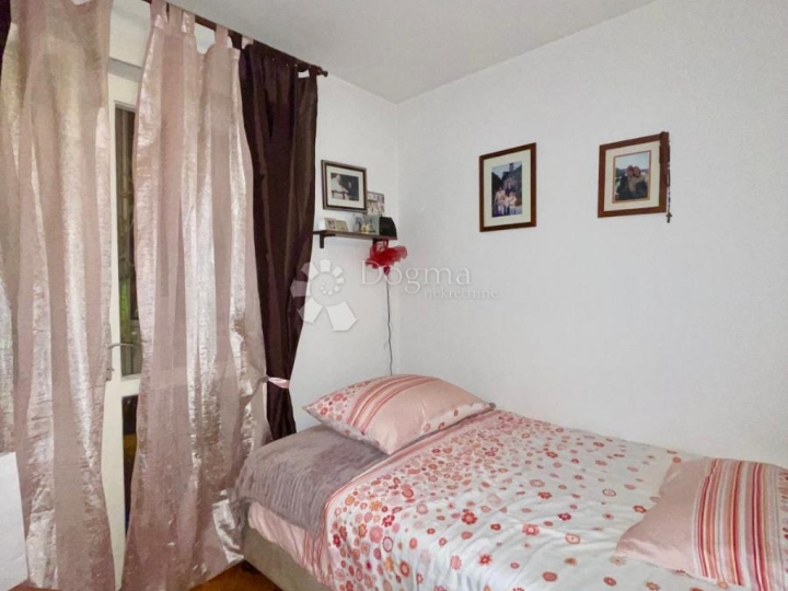 Obiteljski stan nadomak centra grada