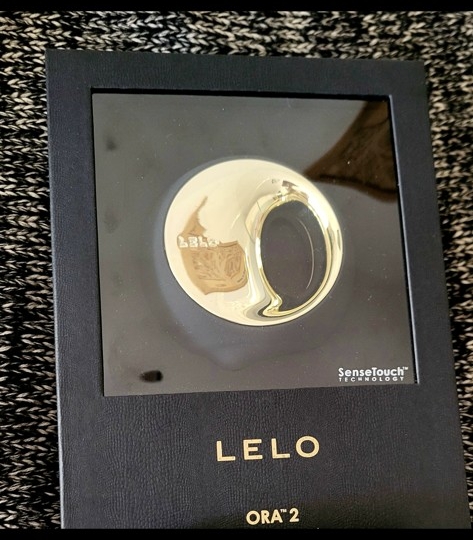 Lelo Ora 2 – nov, zapakiran