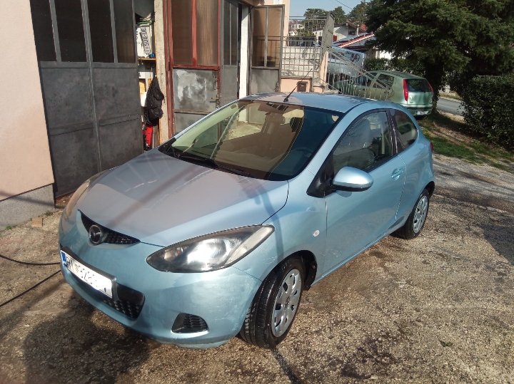 Mazda 2, 1.4 TDI, klima