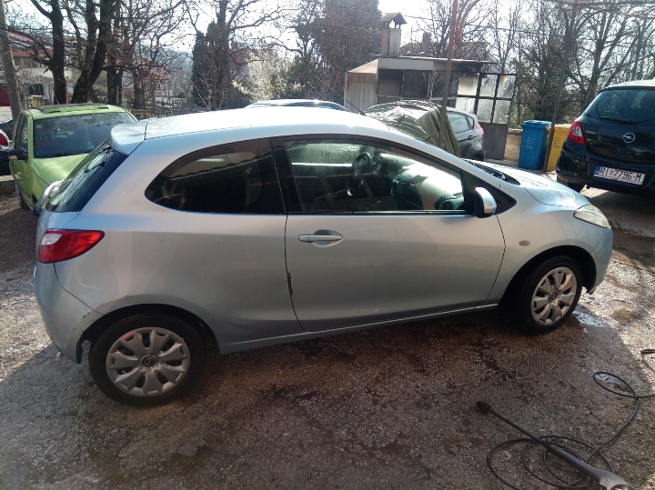 Mazda 2, 1.4 TDI, klima