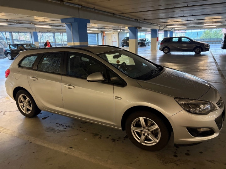 Opel Astra 1.6 CDTI karavan