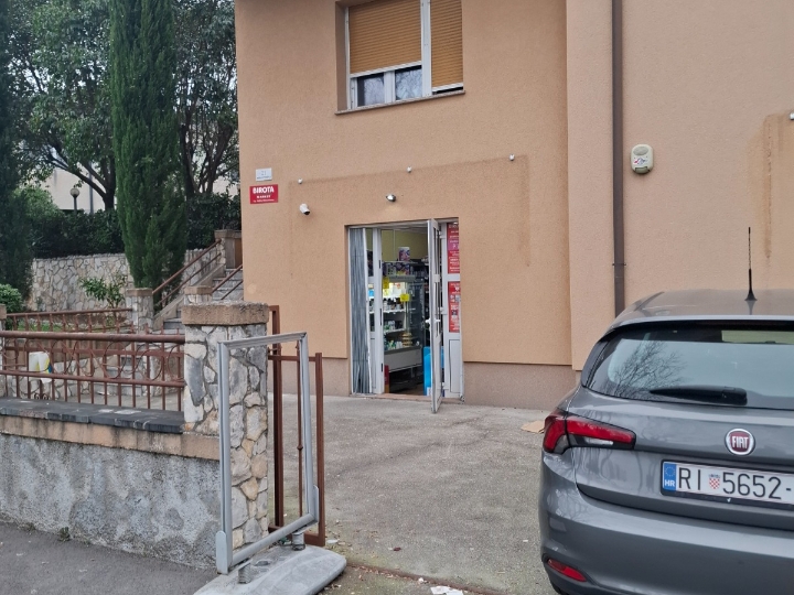 Poslovni prostor Vojak