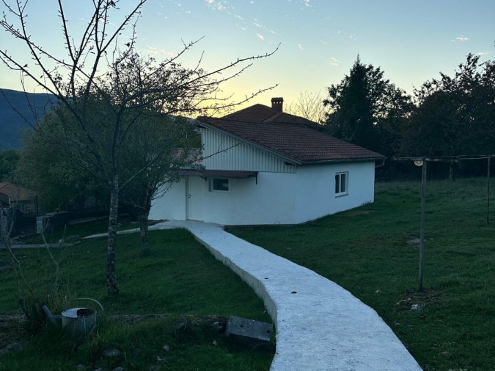 Kuća za radnike – 70 m² – za 6 osoba