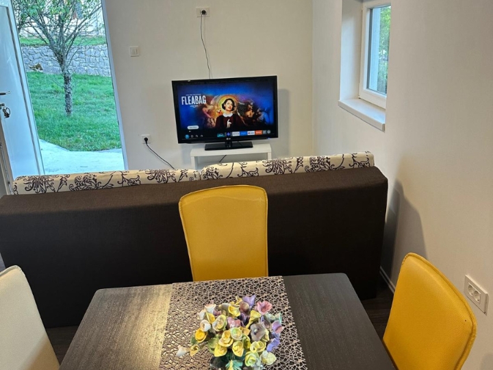 Kuća za radnike – 70 m² – za 6 osoba