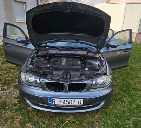 BMW 1, 116 D, 2010. godište