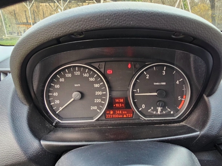 Prodajem BMW 1, 116 D, 2010. godište