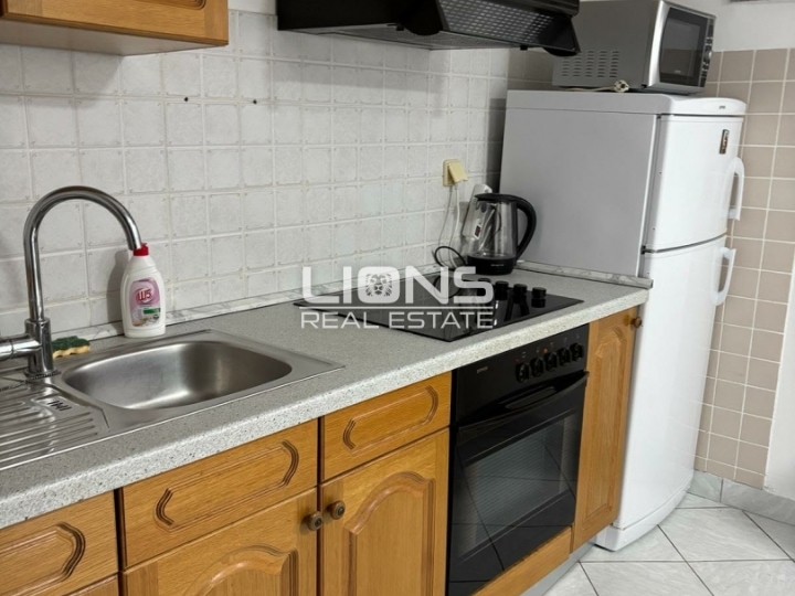 Krk, Omišalj, 54 m2 + 27 m2 terasa