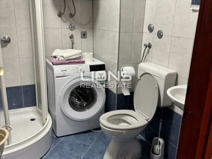 Krk, Omišalj, 54 m2 + 27 m2 terasa