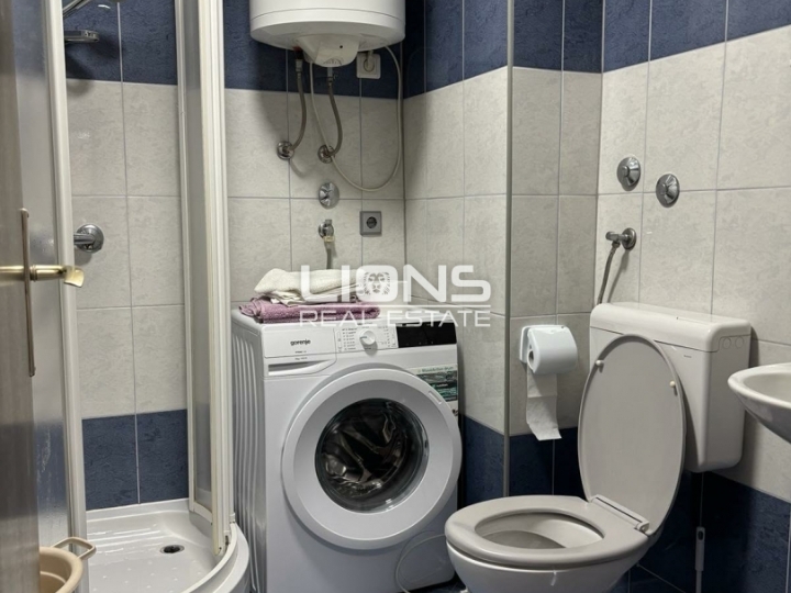 Krk, Omišalj, 54 m2 + 27 m2 terasa