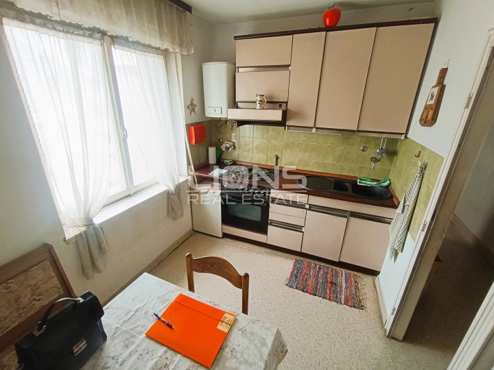 Donja Vežica, 2Skl., 41 m², savršen raspored i odlična lokacija