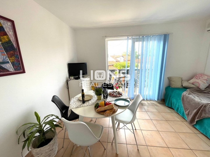 Krk, Njivice, 1S+DB, parkirno mjesto, 35 m2