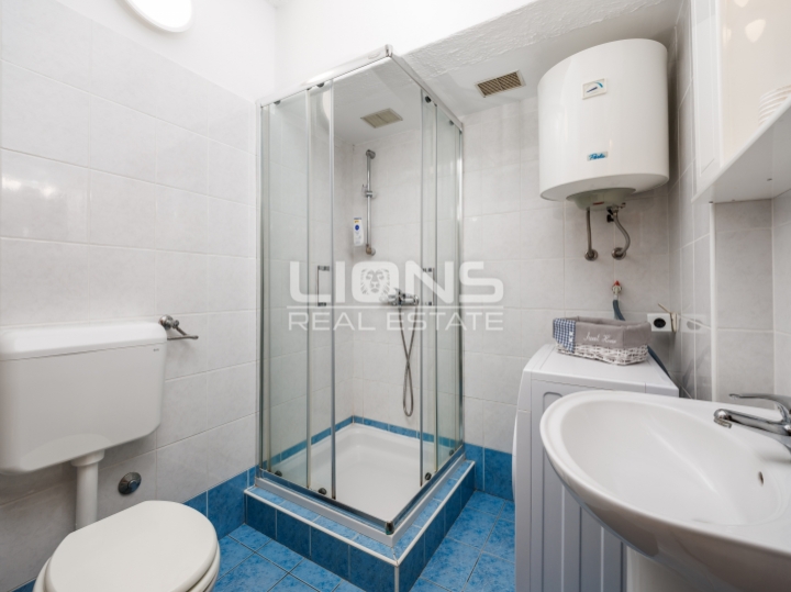 Krk, Njivice, 1S+DB, parkirno mjesto, 35 m2