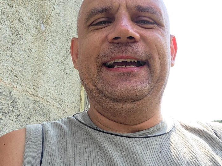 Muškarac traži ženu za brak