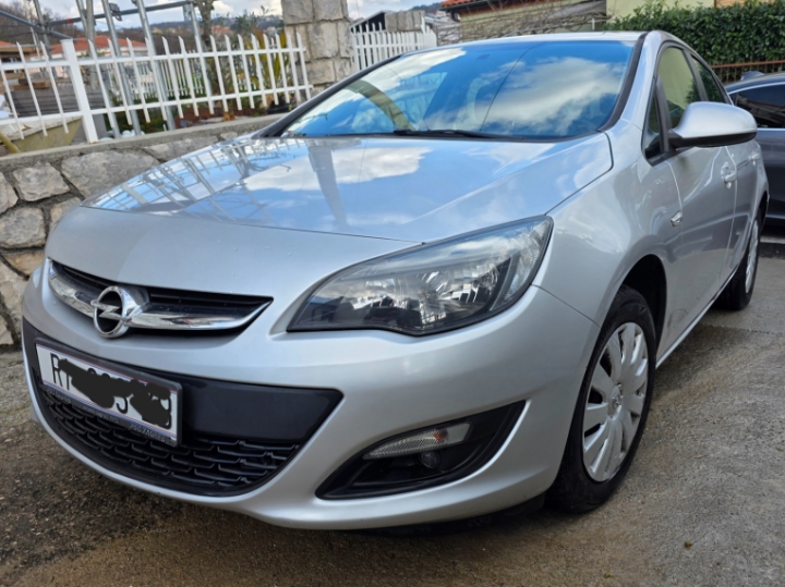 Opel Astra 1,6 CDTI